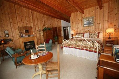 North Coast Country Inn Гвалала Экстерьер фото