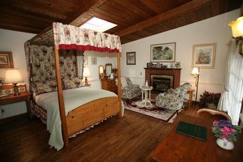 North Coast Country Inn Гвалала Экстерьер фото