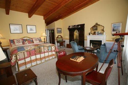 North Coast Country Inn Гвалала Экстерьер фото