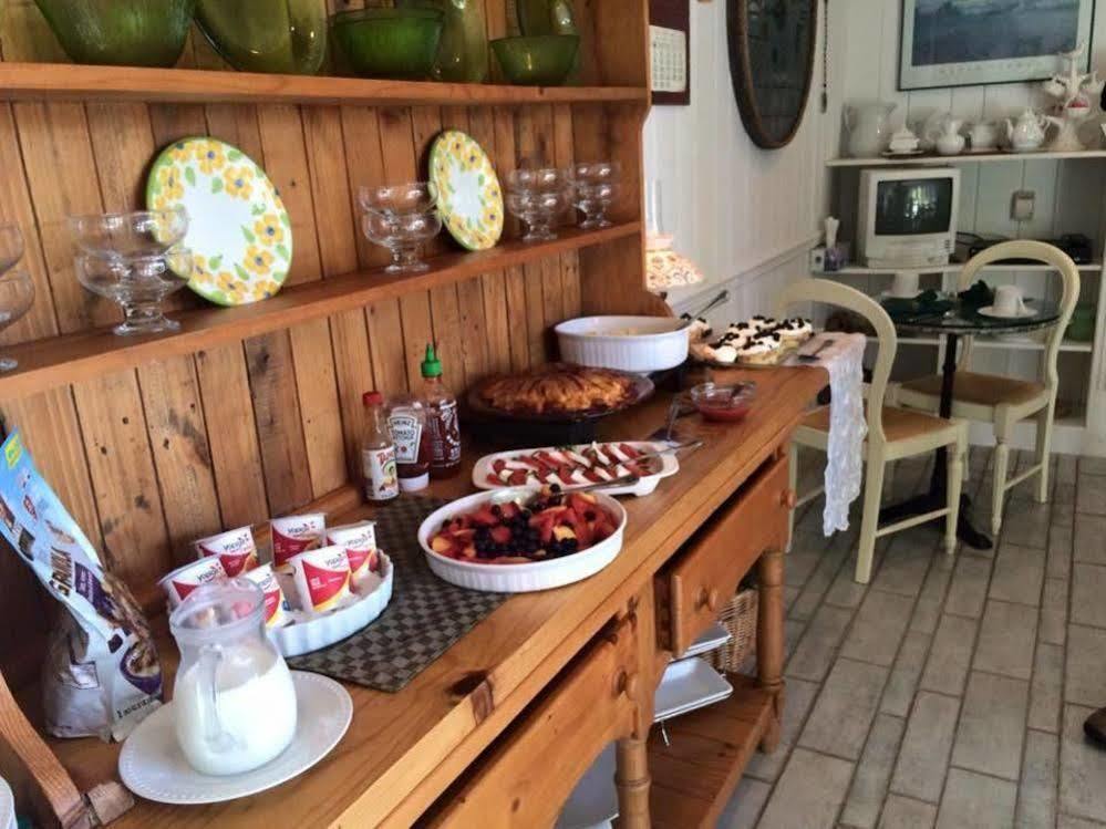 North Coast Country Inn Гвалала Экстерьер фото